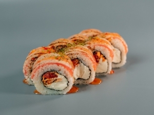 Ролл Татаки тунец Ролл Татаки тунец