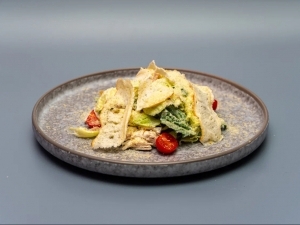 Цезарь с курицей Цезарь с курицей